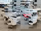 Used 2014 Toyota Camry SE image 2