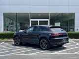 Used 2021 Porsche Macan w/ Premium Package Plus image 3