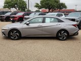 Used 2024 Hyundai Elantra SEL w/ Convenience Package image 2
