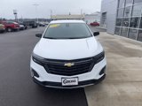 Used 2024 Chevrolet Equinox LT image 3