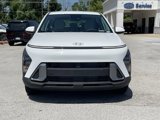New 2025 Hyundai Kona SE image 2