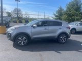 Used 2020 Kia Sportage LX image 2