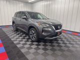 Used 2023 Nissan Rogue SV image 2