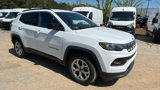 New 2025 Jeep Compass Latitude image 5