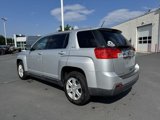 Used 2015 GMC Terrain SLE image 3