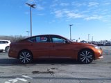 Certified 2022 Nissan Altima 2.5 SR image 5