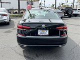 Used 2021 Volkswagen Passat 2.0T SE image 5