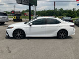 Used 2021 Toyota Camry SE image 4
