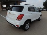 Used 2018 Chevrolet Trax LT w/ LT Convenience Package image 4