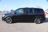 Used 2017 Dodge Grand Caravan SXT image 4
