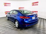 Used 2018 Hyundai Elantra SE image 2