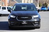 Used 2021 Chrysler Pacifica Touring-L image 2