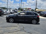 Used 2018 Hyundai Elantra GT image 4