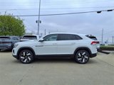 New 2025 Volkswagen Atlas Cross Sport SE image 2