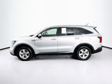 Used 2021 Kia Sorento LX image 4