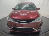 Used 2017 Chrysler Pacifica Touring-L Plus image 2