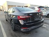 Used 2022 Volkswagen Jetta SEL image 4