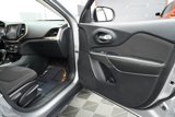 Used 2016 Jeep Cherokee Latitude image 6