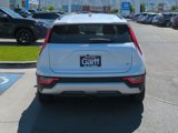 Used 2023 Kia Niro EX image 5