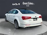 Used 2016 Kia Cadenza Premium w/ Luxury Package image 4