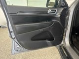 Used 2018 Jeep Grand Cherokee Limited image 3