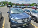 Used 2011 Toyota Highlander 4WD image 3