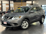 Used 2016 Nissan Rogue SV image 2