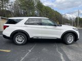 New 2025 Ford Explorer Active w/ Active Comfort Package image 2