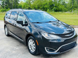 Used 2019 Chrysler Pacifica Touring-L image 3