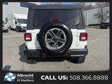 Used 2022 Jeep Wrangler Unlimited Sahara image 4