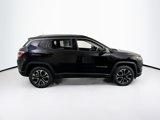 Used 2022 Jeep Compass Limited image 4