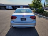 Used 2015 Volkswagen Jetta S image 4