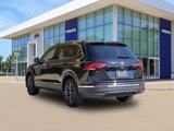 Used 2024 Volkswagen Tiguan SE image 4