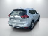 Used 2020 Nissan Rogue SV image 4