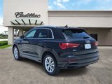 Used 2023 Audi Q3 2.0T Premium image 3