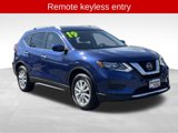Used 2019 Nissan Rogue SV image 3