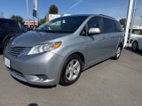 Used 2015 Toyota Sienna LE image 2