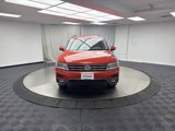 Used 2018 Volkswagen Tiguan SE image 2