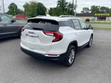 Used 2024 GMC Terrain SLT w/ Infotainment Package II image 3
