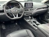 Used 2022 Nissan Altima 2.5 SR image 2