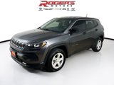 Used 2023 Jeep Compass Sport image 3