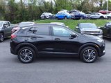 Certified 2023 Buick Encore GX Essence w/ Advanced Technology Package image 4
