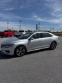Used 2021 Volkswagen Passat 2.0T SE image 2