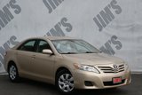 Used 2010 Toyota Camry LE image 3