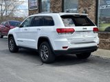 Used 2017 Jeep Grand Cherokee Limited image 3