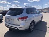 Used 2016 Nissan Pathfinder S image 5