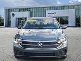 Certified 2022 Volkswagen Jetta SE image 2