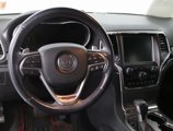 Used 2017 Jeep Grand Cherokee Trailhawk w/ Trailhawk Luxury Group image 3