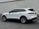 Used 2017 Jaguar F-PACE Prestige image 2