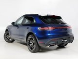 Used 2025 Porsche Macan image 3